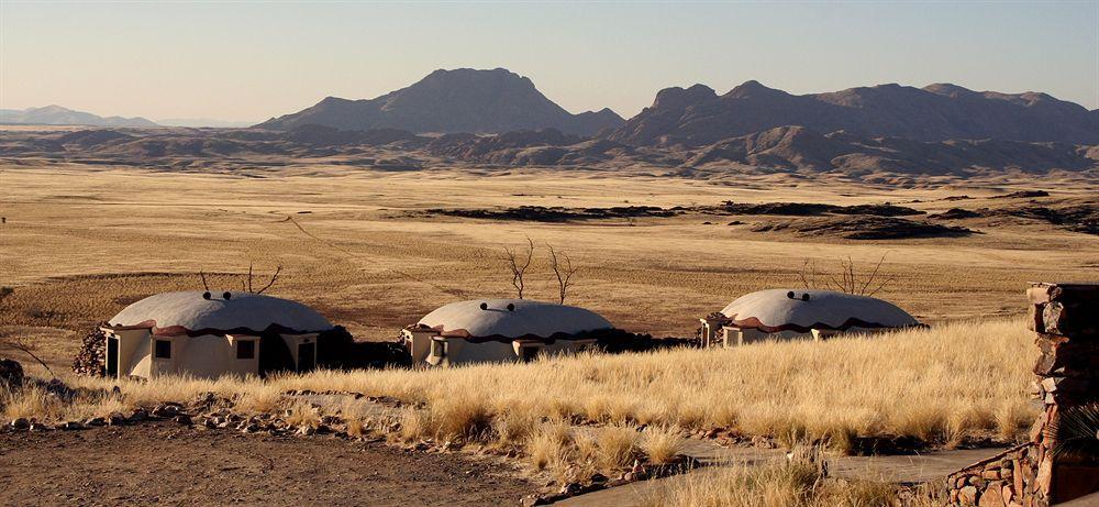 Rostock Ritz Desert Lodge Cha-re Extérieur photo